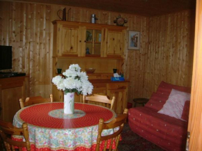 Appartement cosy avec WiFi et parking aux Gets - FR-1-671-70 Les Gets